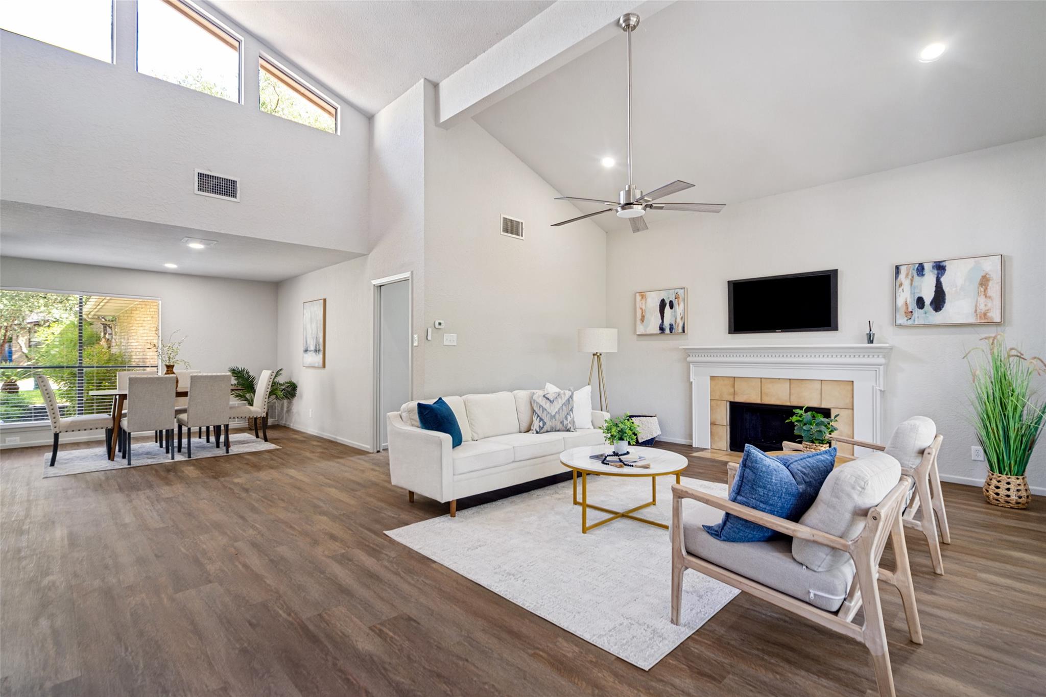 4258 Tall Elm Woods
