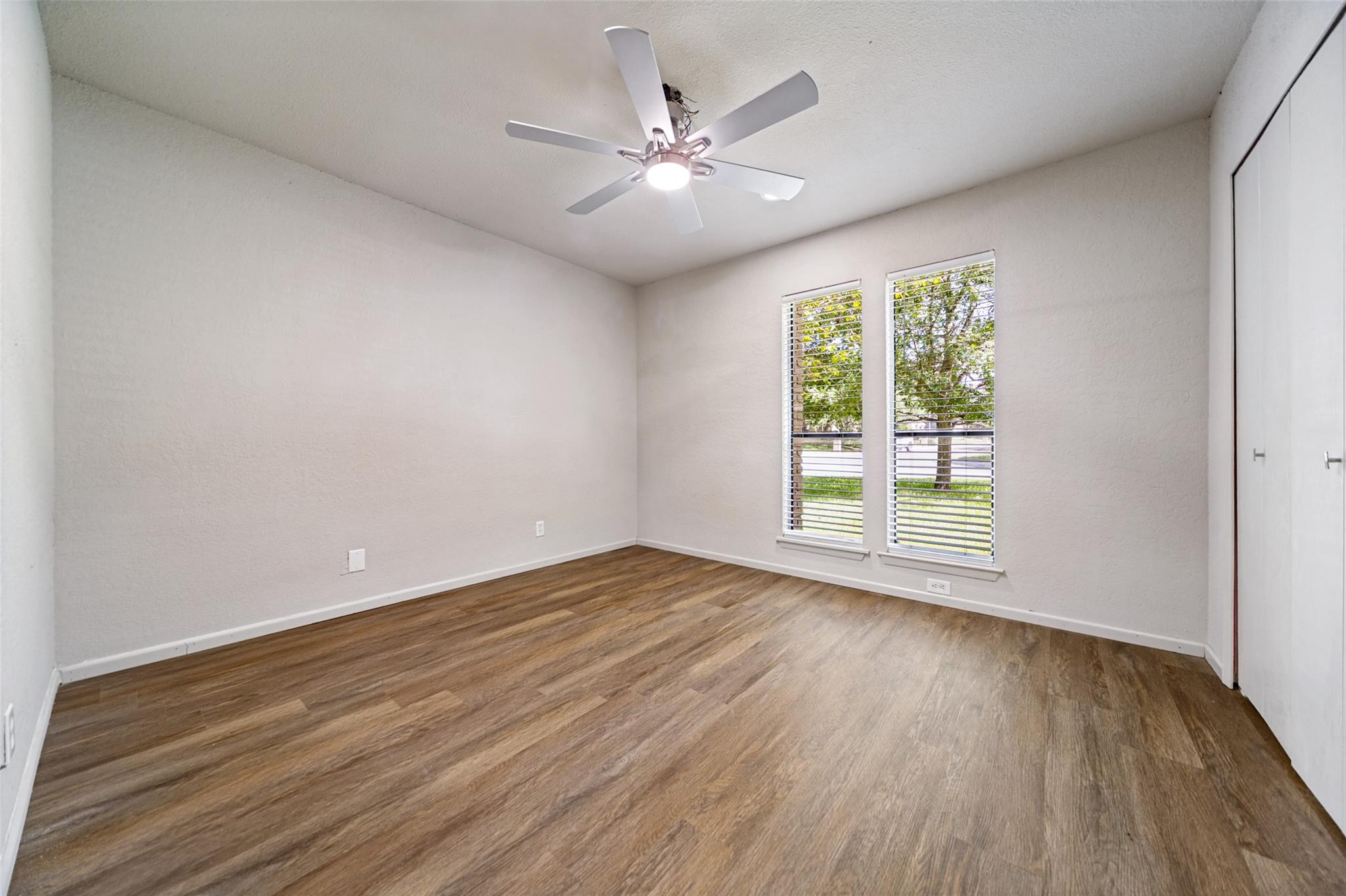 4258 Tall Elm Woods