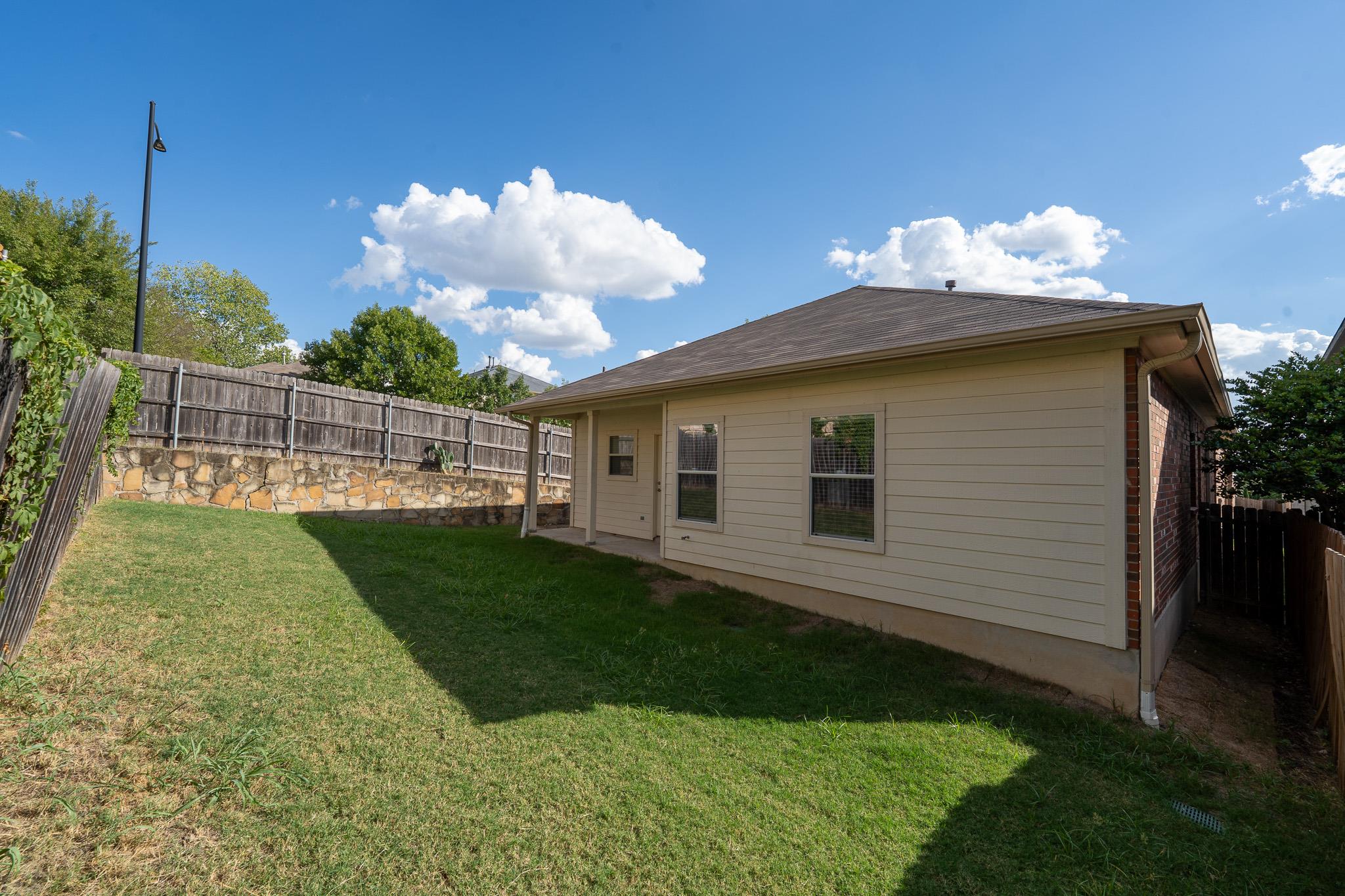 5624 Kleberg TRL