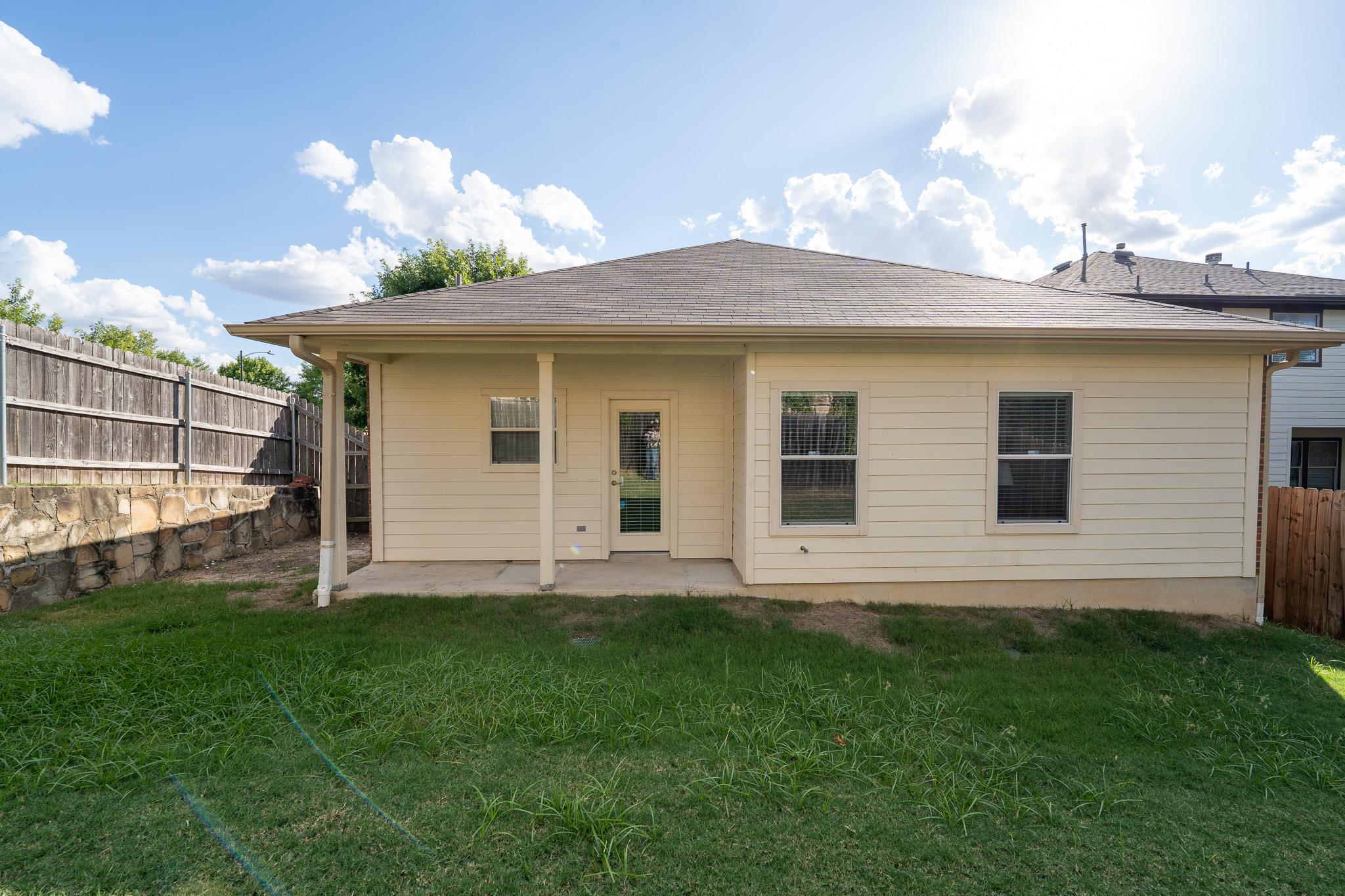 5624 Kleberg TRL
