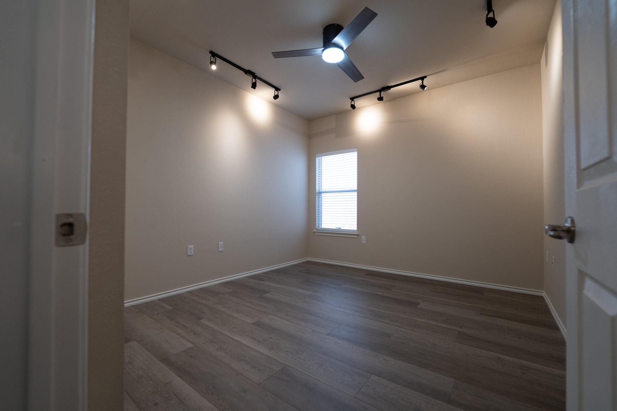 5624 Kleberg TRL