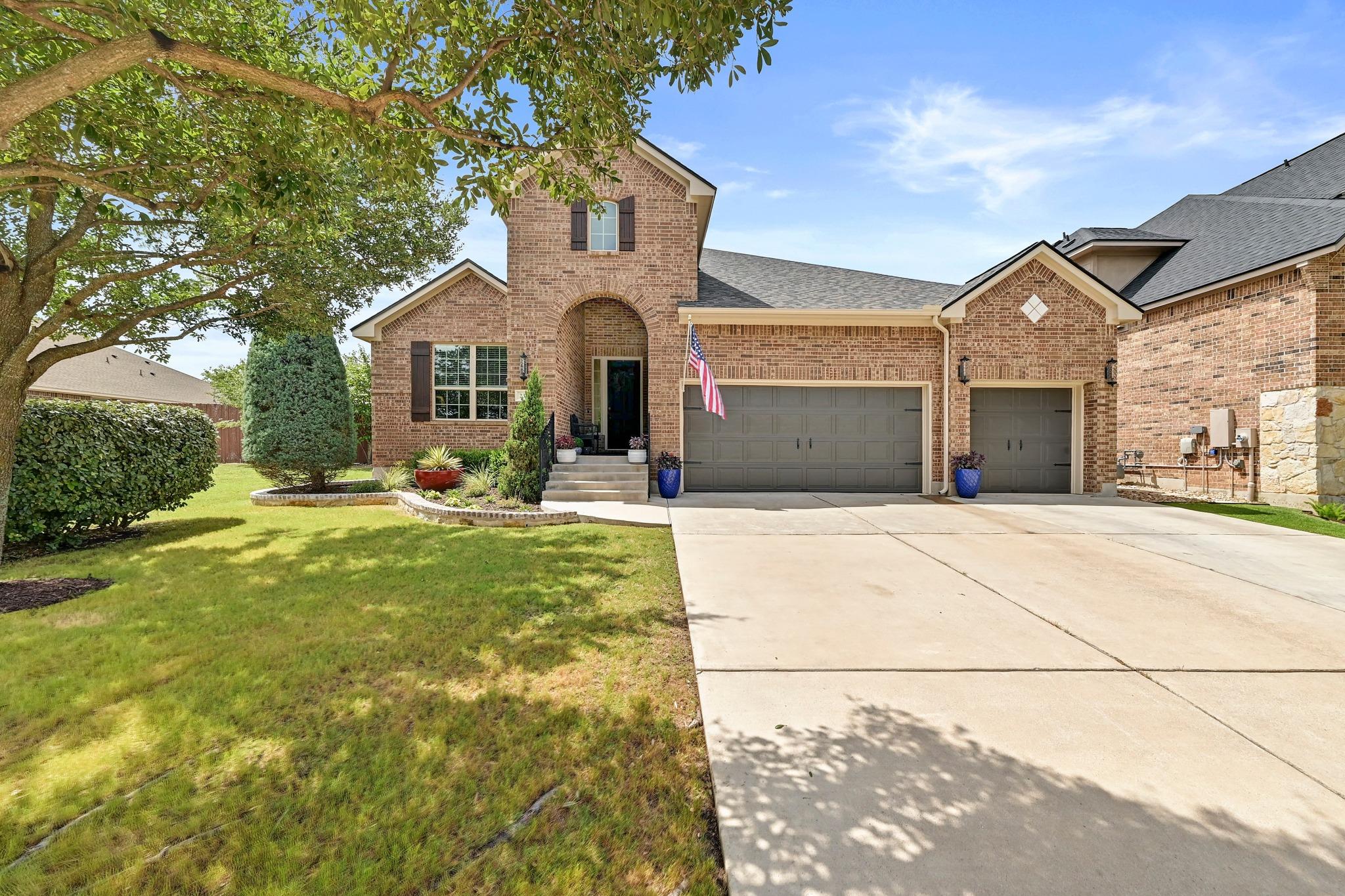 2312 Citrine CV