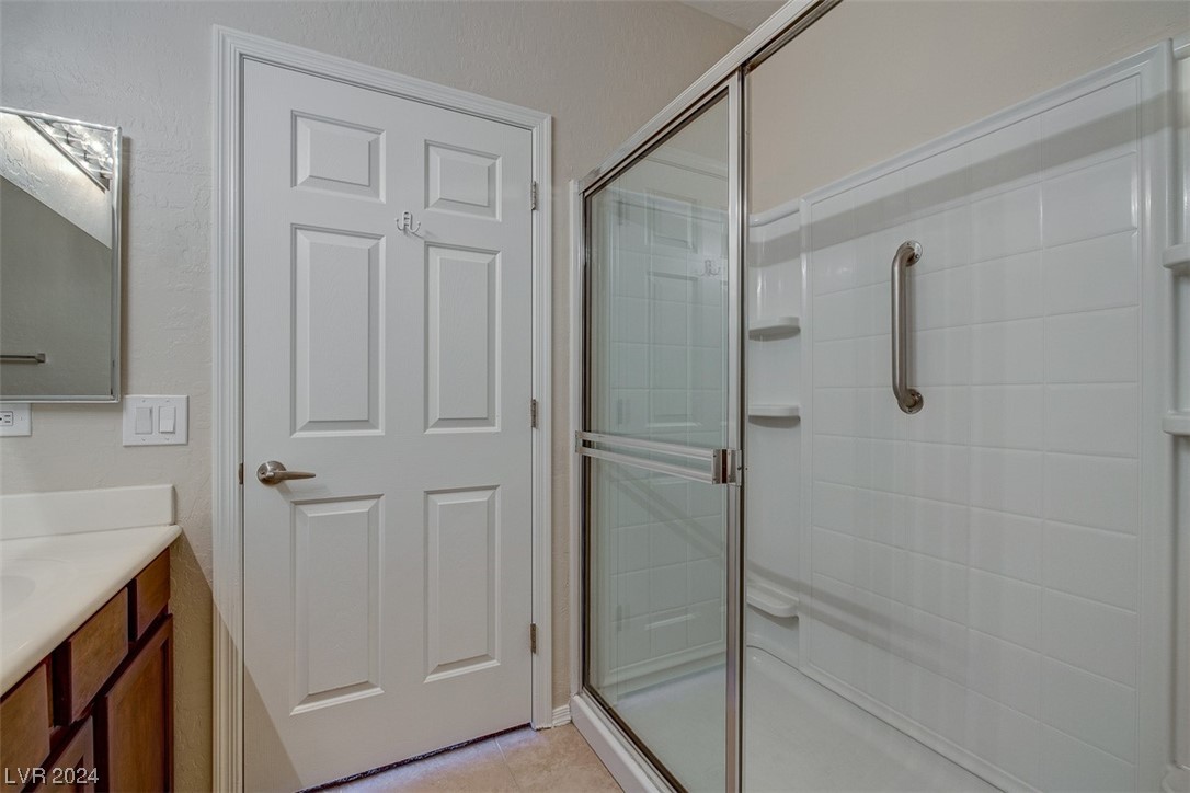 6868 Sky Pointe Drive 2092