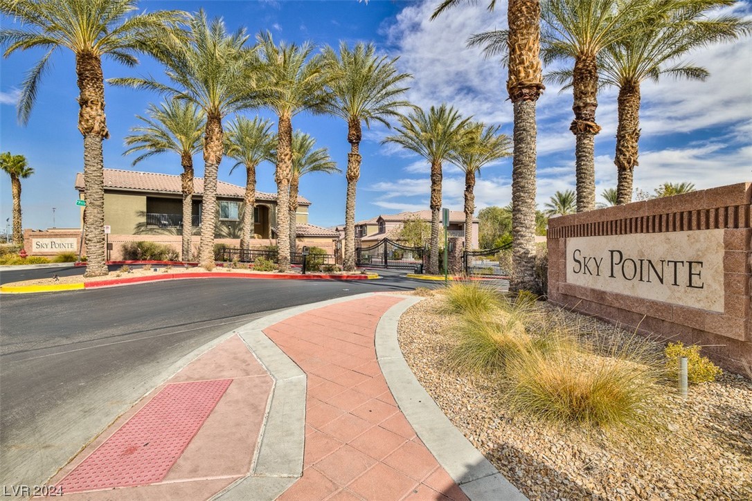 6868 Sky Pointe Drive 2092