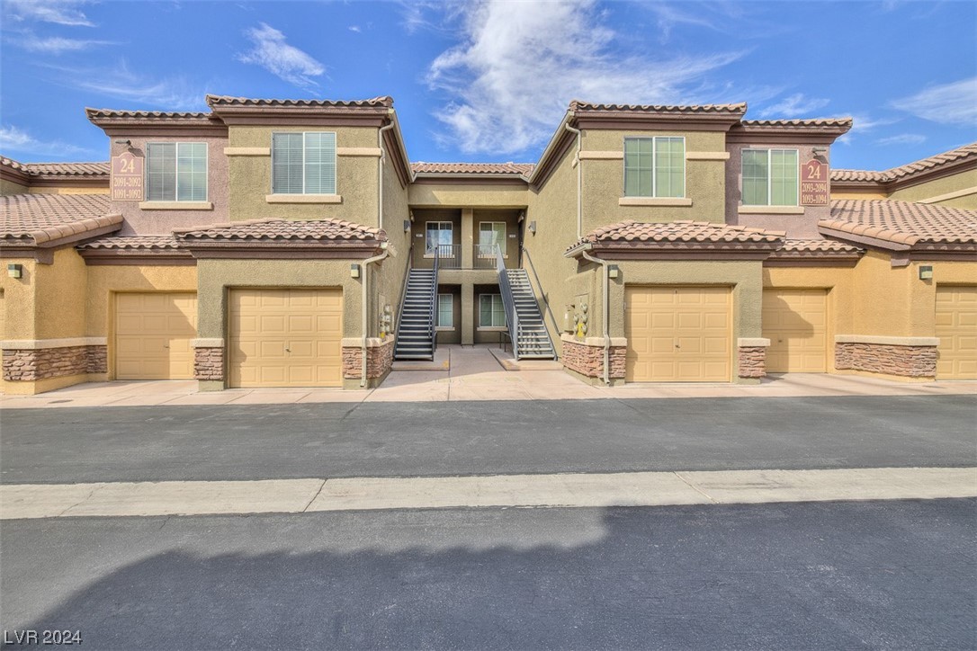 6868 Sky Pointe Drive 2092