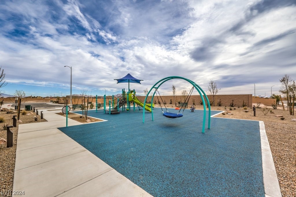 614 HARMONY ROCK Avenue LOT 11