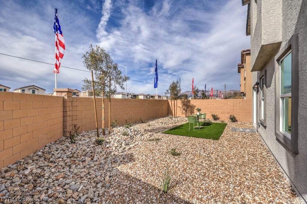 614 HARMONY ROCK Avenue LOT 11