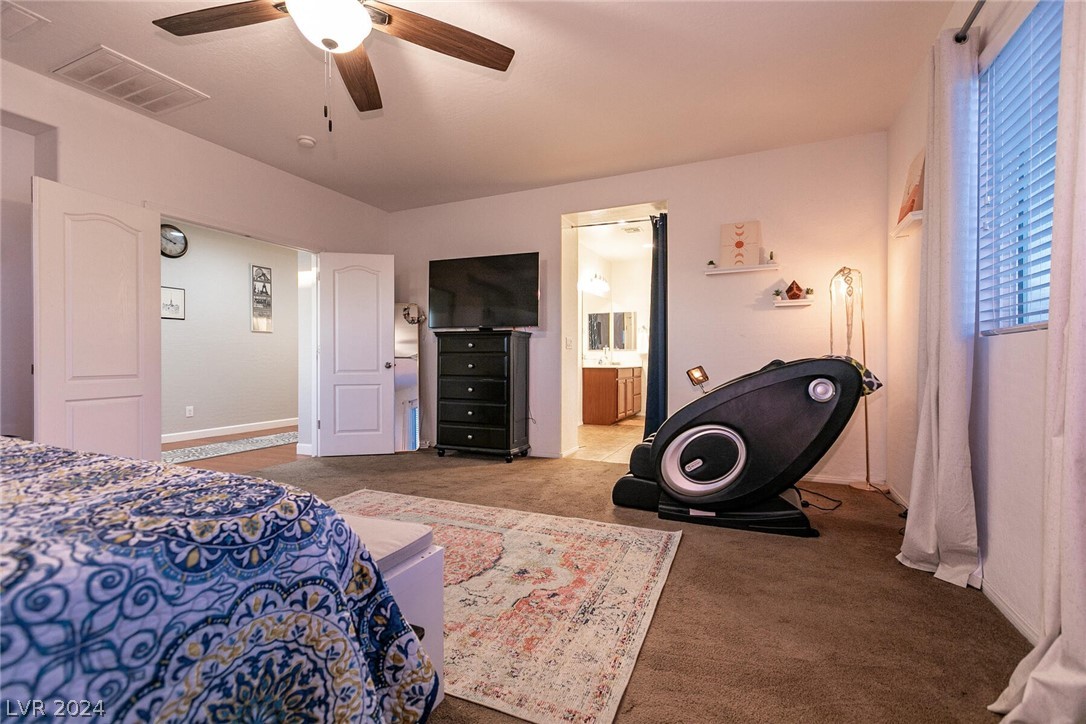 1121 Barron Creek Avenue