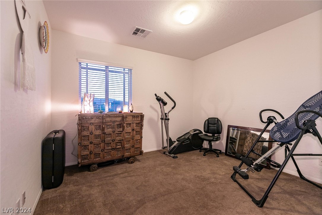 1121 Barron Creek Avenue