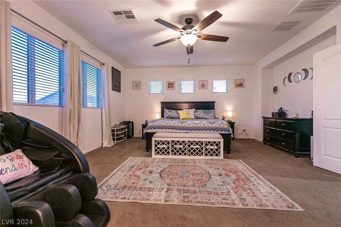 1121 Barron Creek Avenue