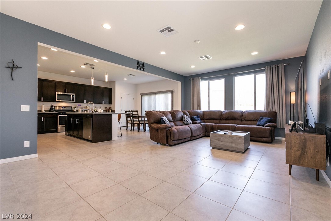 6333 Angora Peak Lane