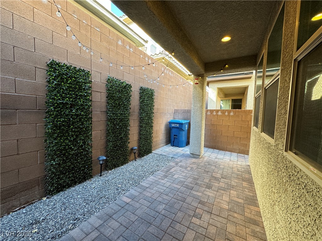 7563 Chimney Point Court