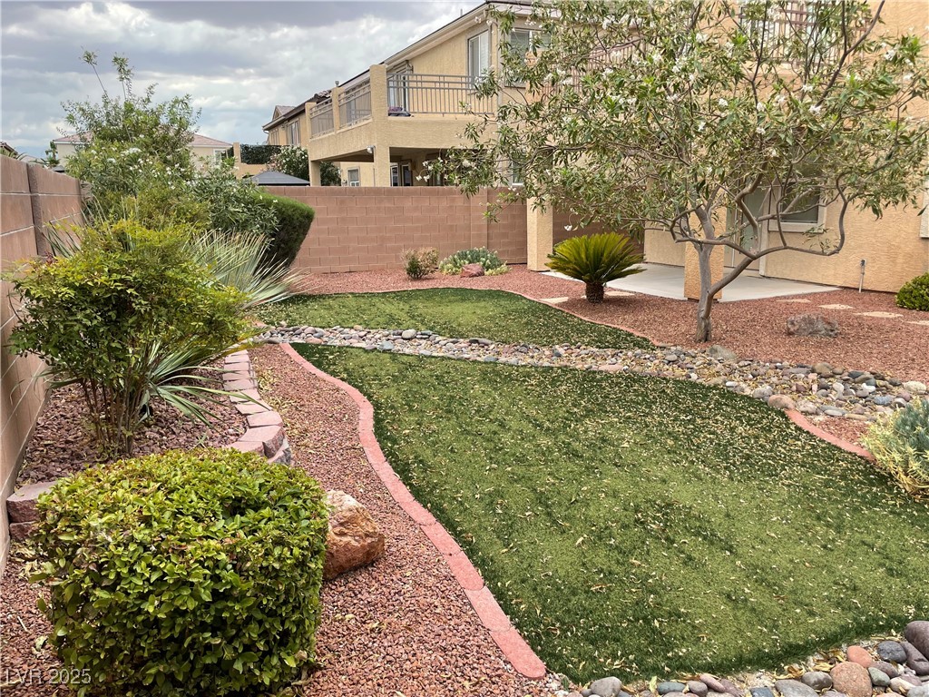 4121 Erinbird Avenue