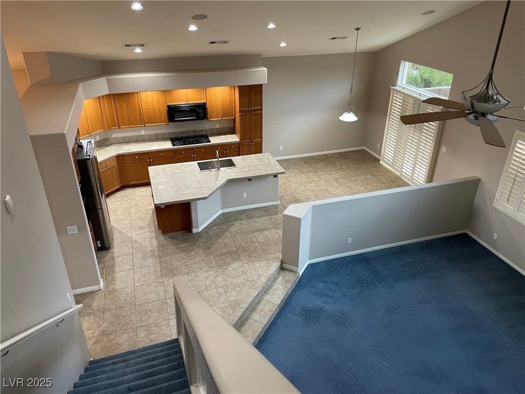 4121 Erinbird Avenue