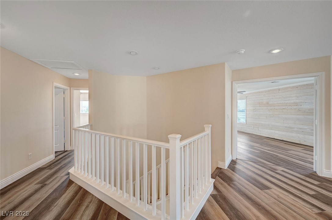 5549 Green Ferry Avenue