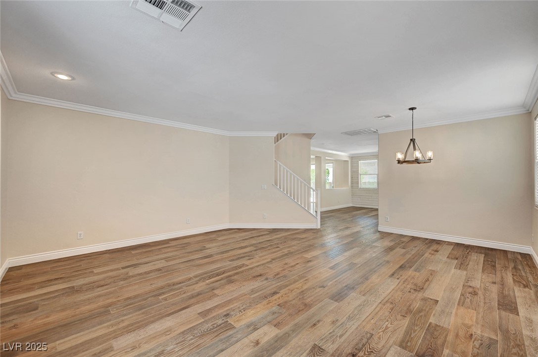 5549 Green Ferry Avenue