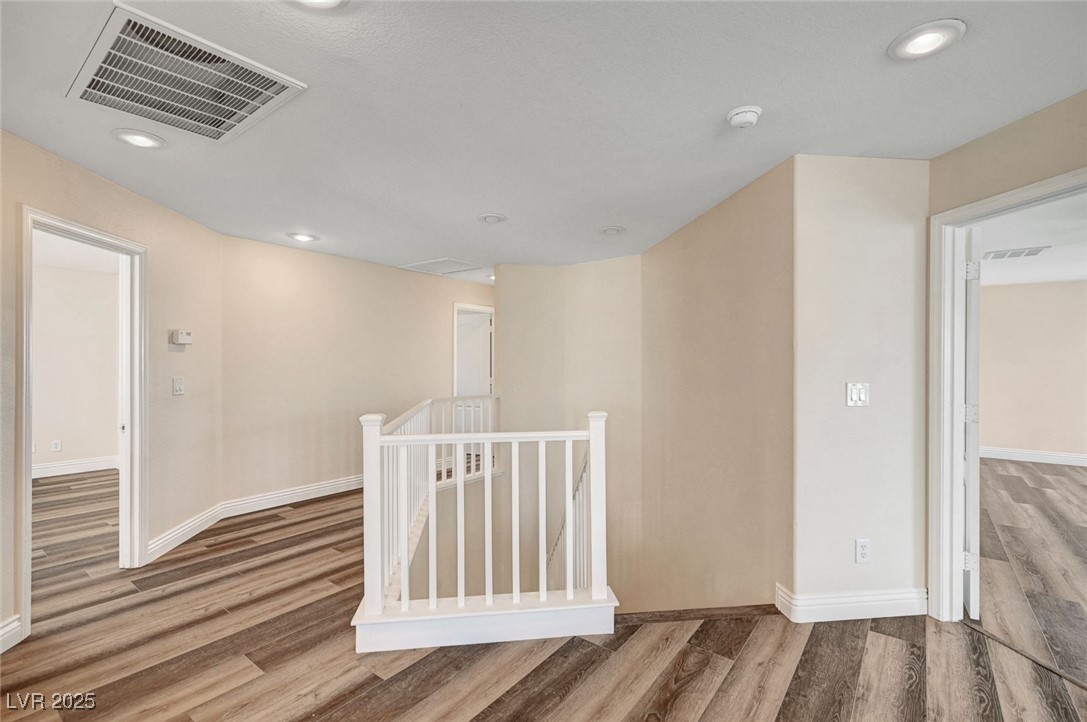 5549 Green Ferry Avenue