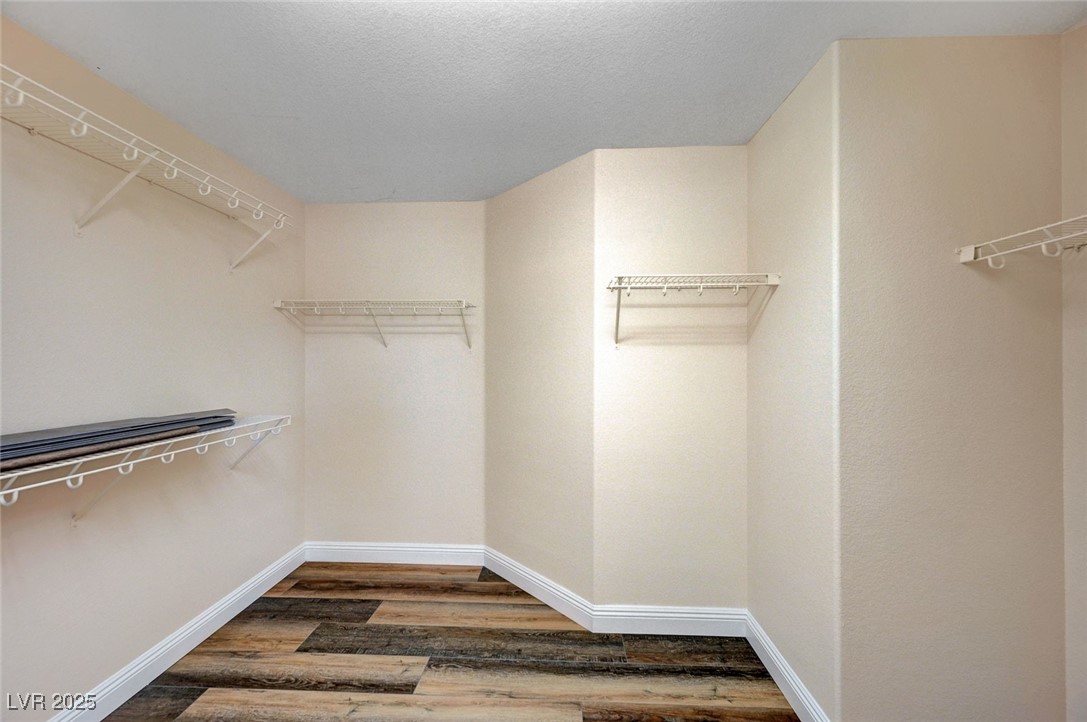 5549 Green Ferry Avenue