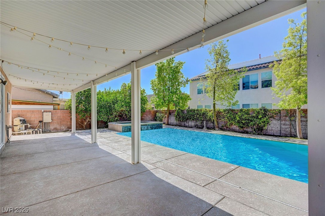 5549 Green Ferry Avenue