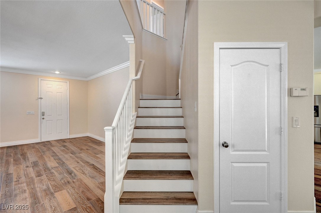 5549 Green Ferry Avenue