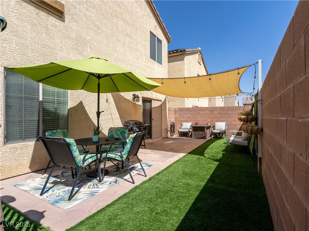 7864 Solid Horn Court