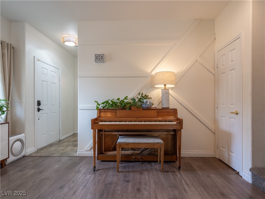 7864 Solid Horn Court