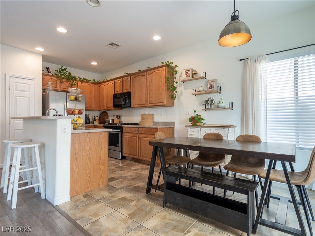 7864 Solid Horn Court