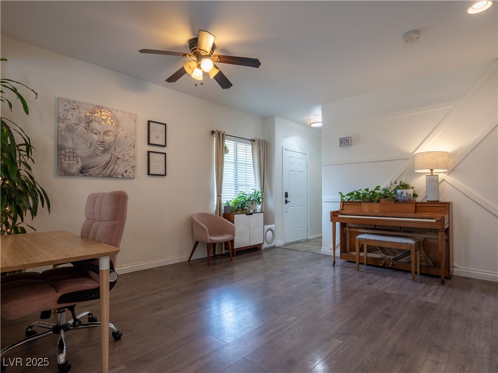 7864 Solid Horn Court
