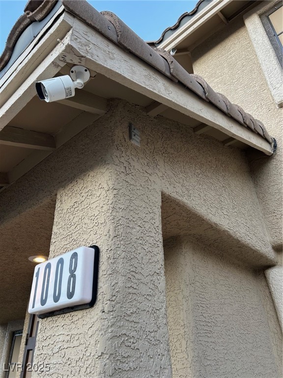 1008 Ridgegate Street