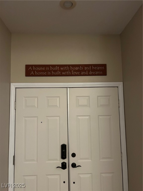 1008 Ridgegate Street