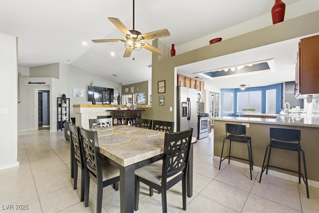 4701 Victoria Beach Way