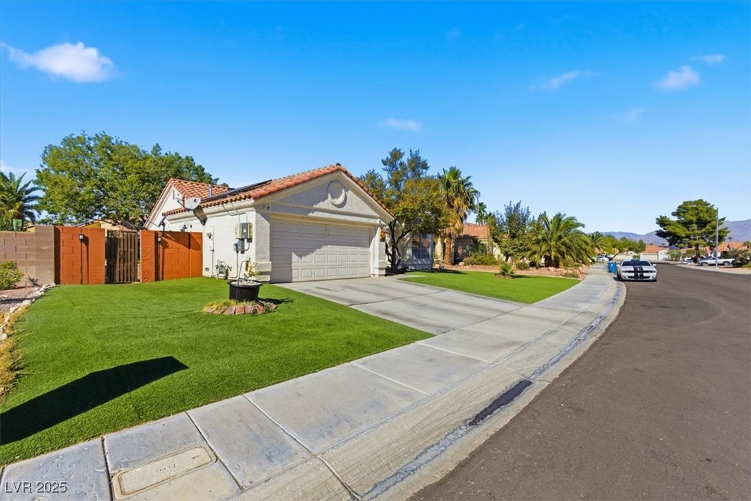 4701 Victoria Beach Way