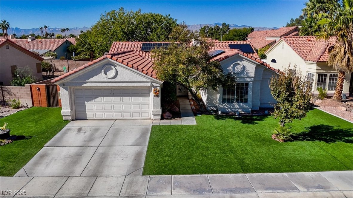 4701 Victoria Beach Way