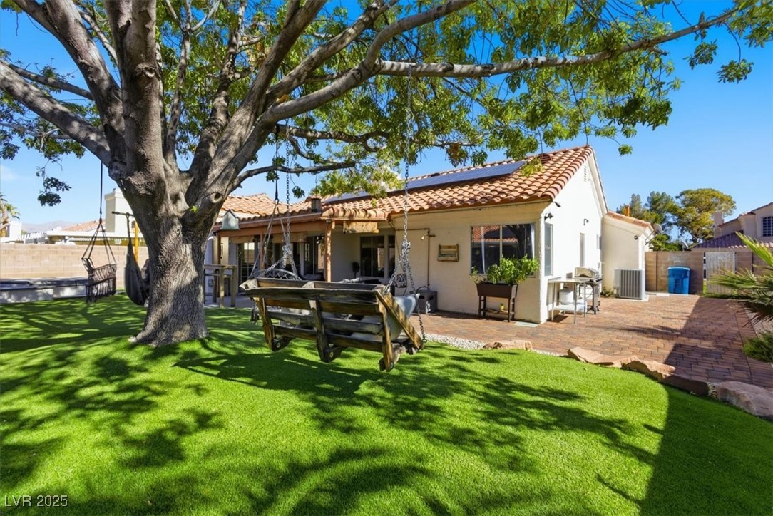 4701 Victoria Beach Way