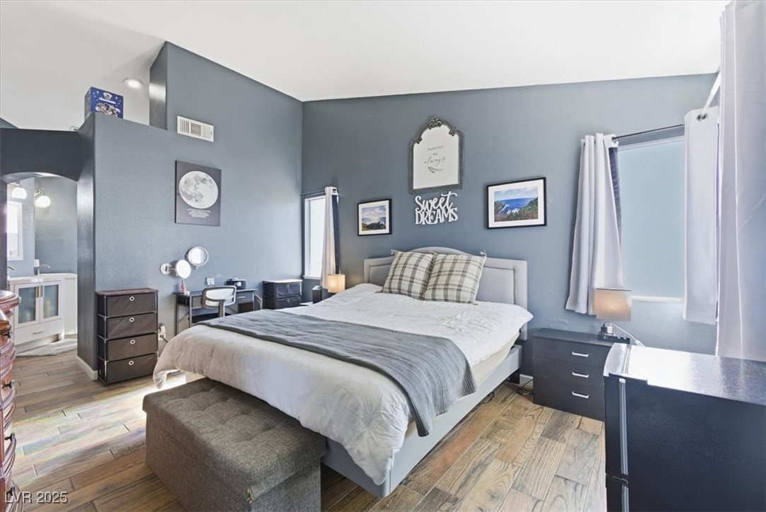 4701 Victoria Beach Way