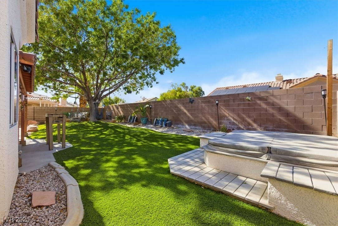 4701 Victoria Beach Way