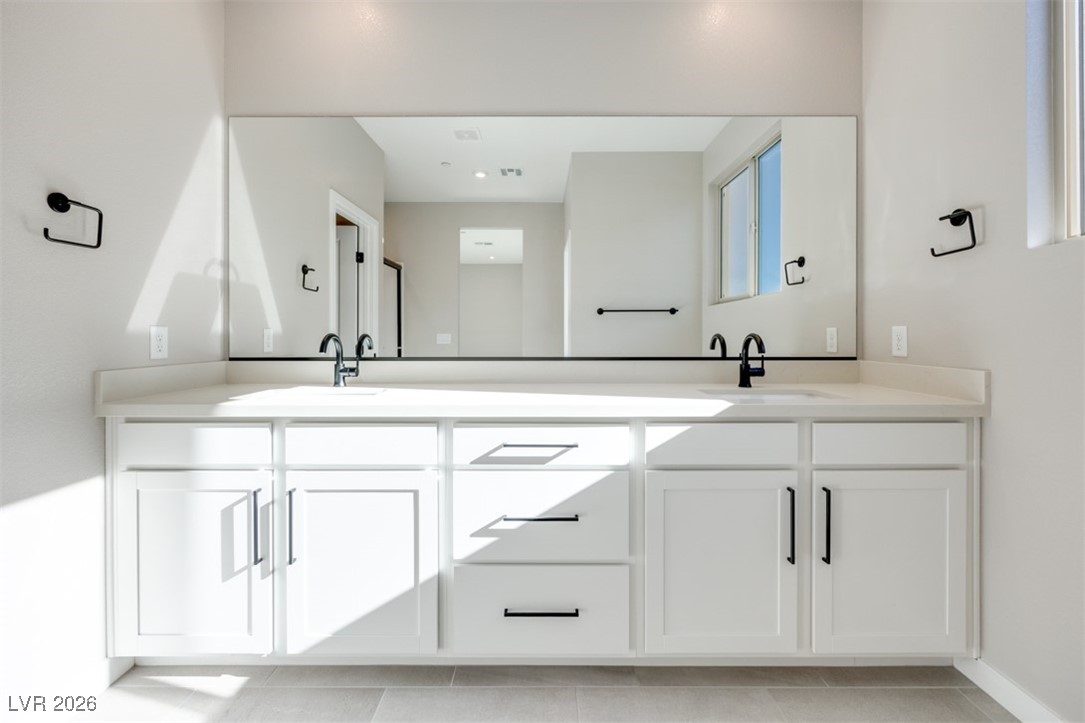 11941 Glide Reflection Avenue