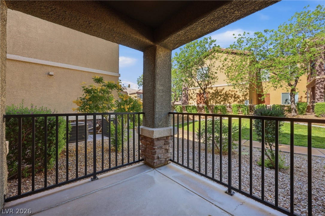 6868 Sky Pointe Drive 1053