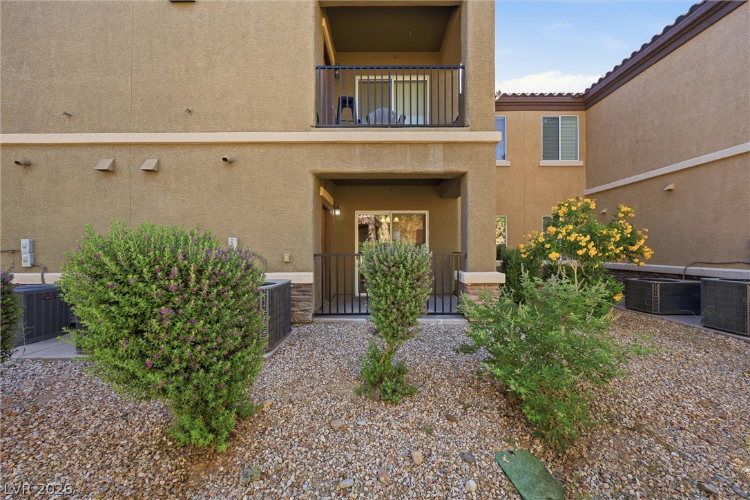 6868 Sky Pointe Drive 1053