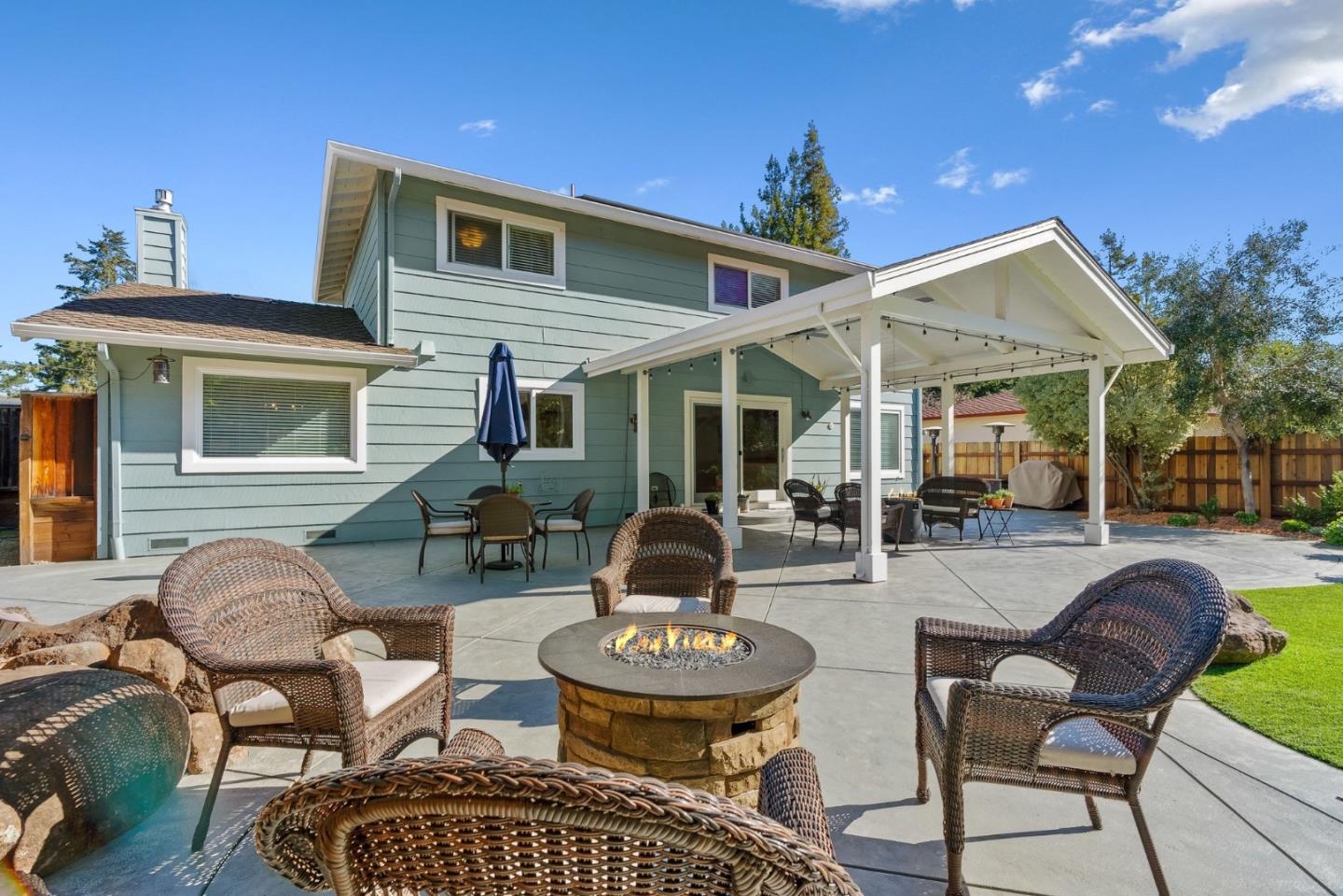 1699 Cheryl WAY