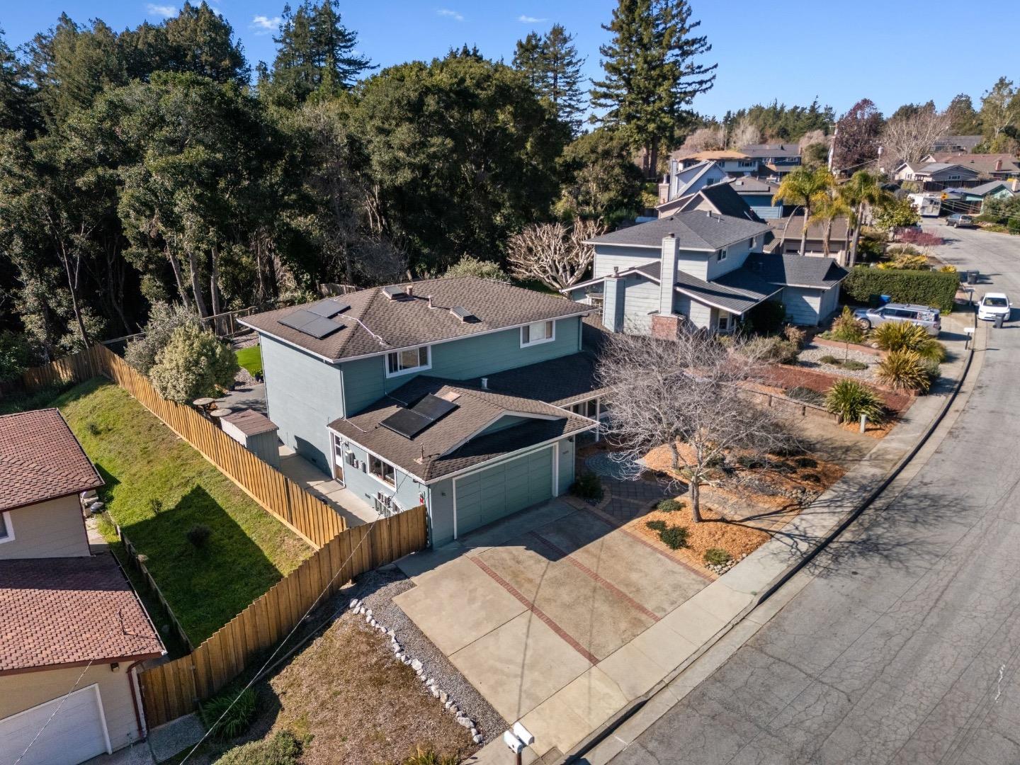 1699 Cheryl WAY