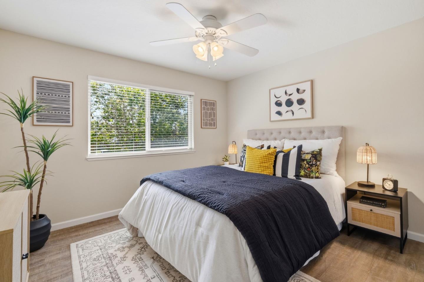 1400 Ruby CT 4