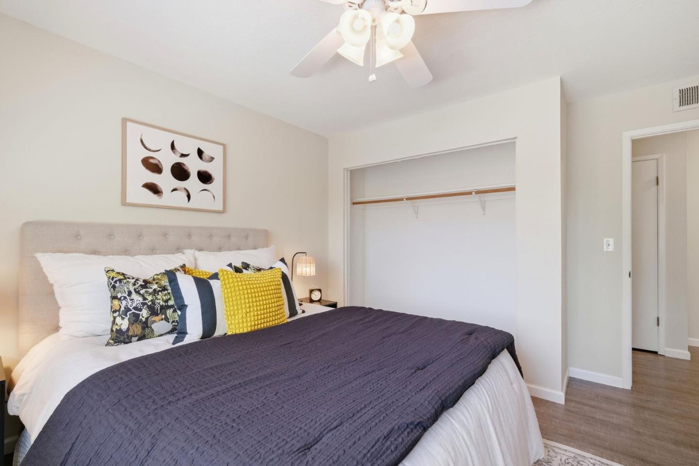 1400 Ruby CT 4