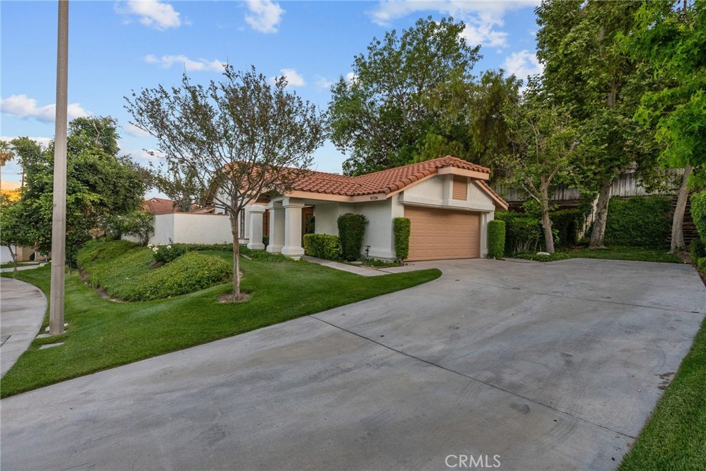 15724 Kenneth Place