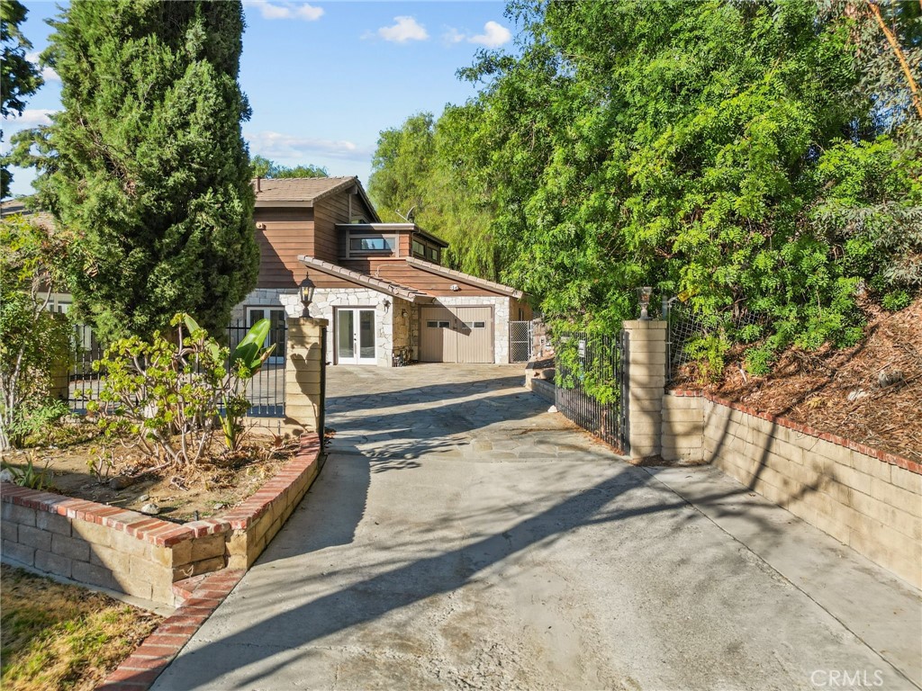 28247 Robin Crest Court