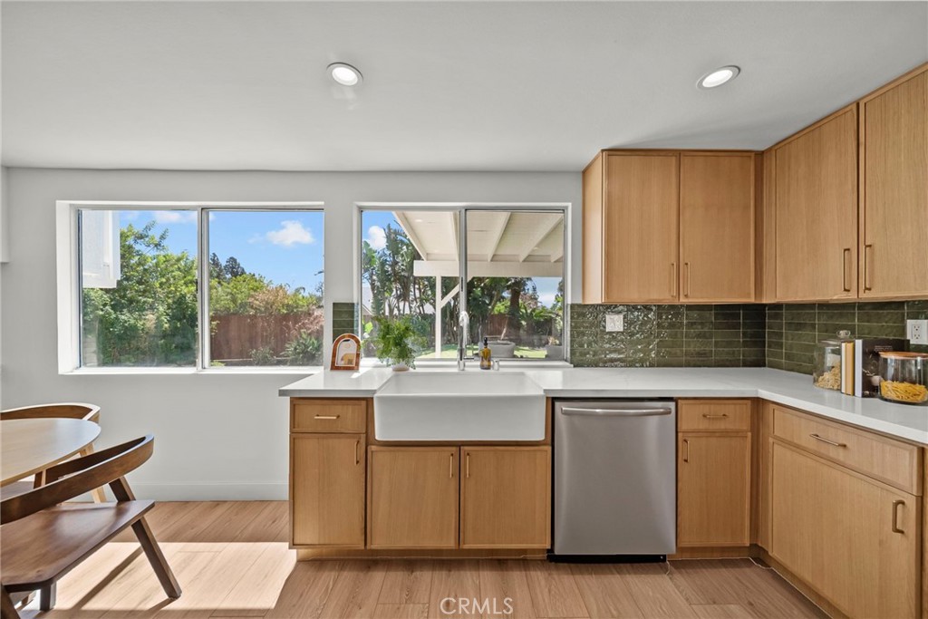11743 Pala Mesa