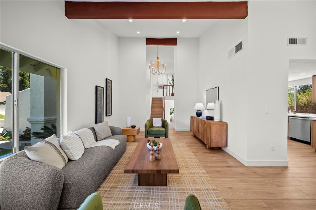 11743 Pala Mesa