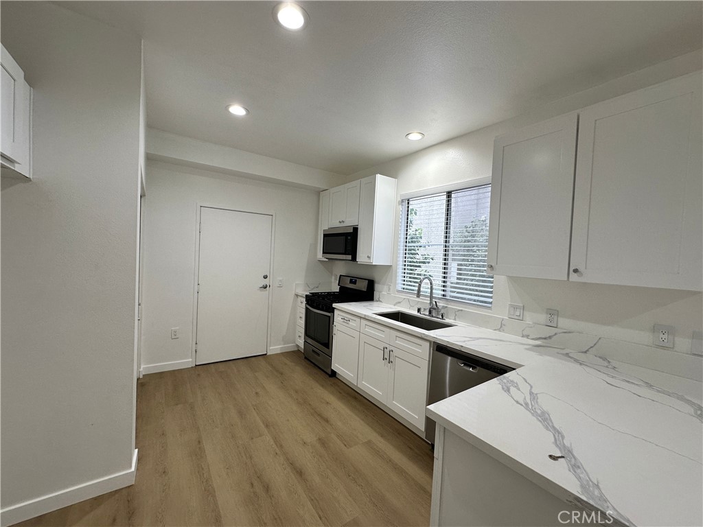 20000 Plum Canyon