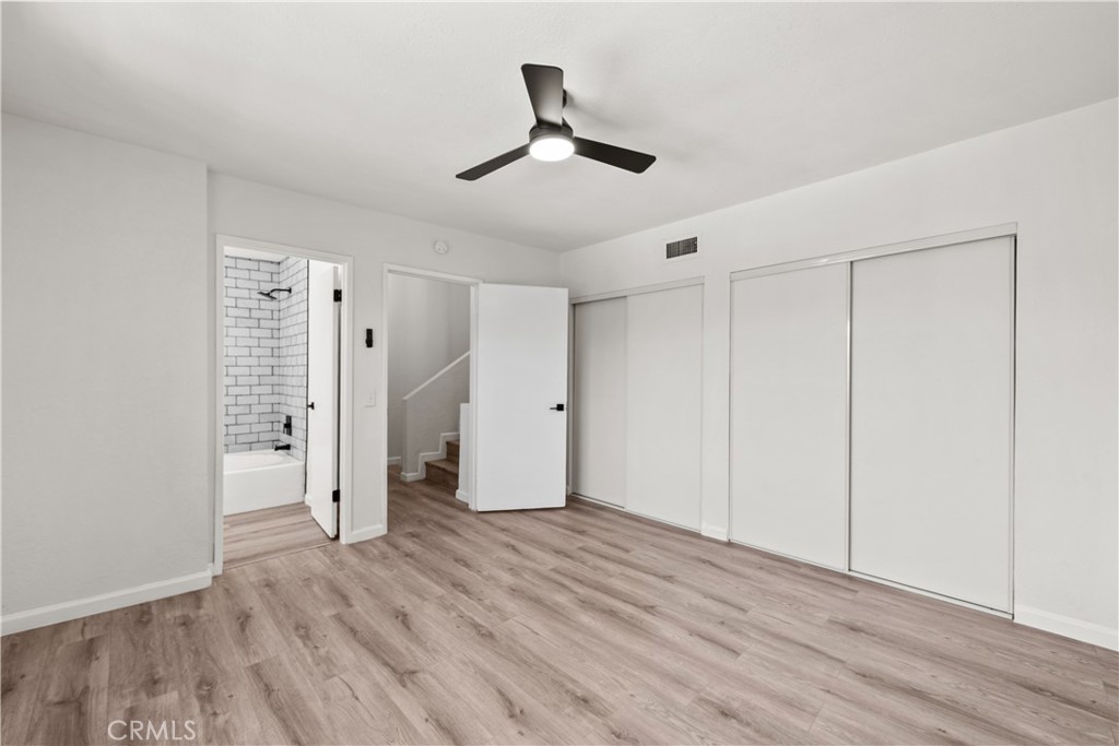 14500 Van Nuys 29