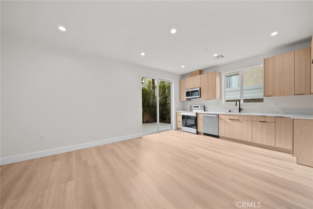 4335 Sunnyslope